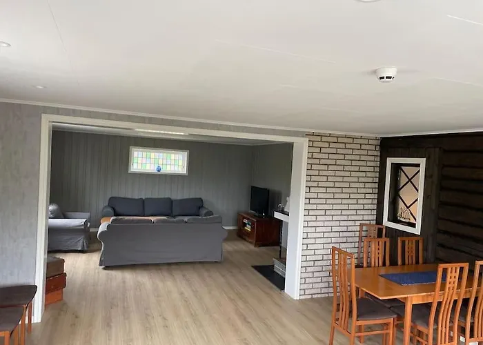 Apartment Trivelig Nyoppusset Hus Ved Femsjoen. Halden